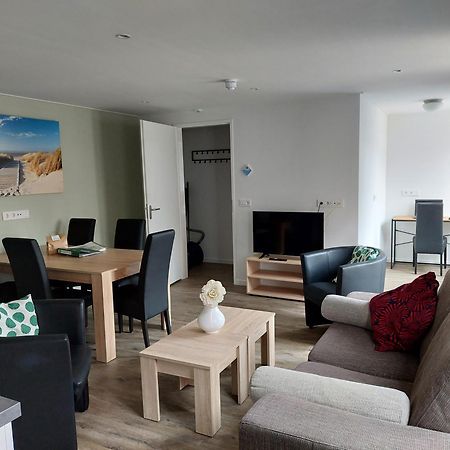 Zuidstraat 105,2 Apartment เวชต์คาเปลเล ภายนอก รูปภาพ