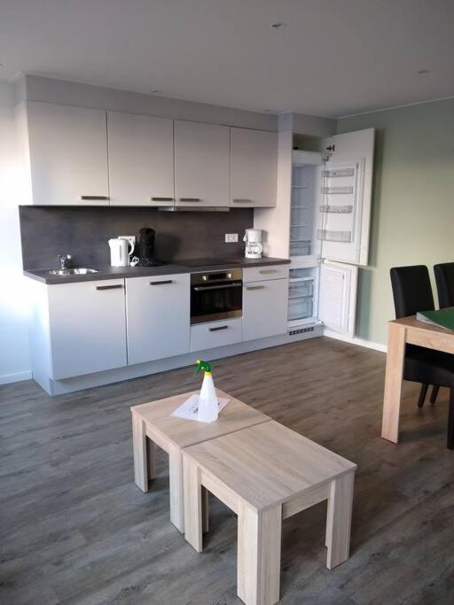 Zuidstraat 105,2 Apartment เวชต์คาเปลเล ภายนอก รูปภาพ