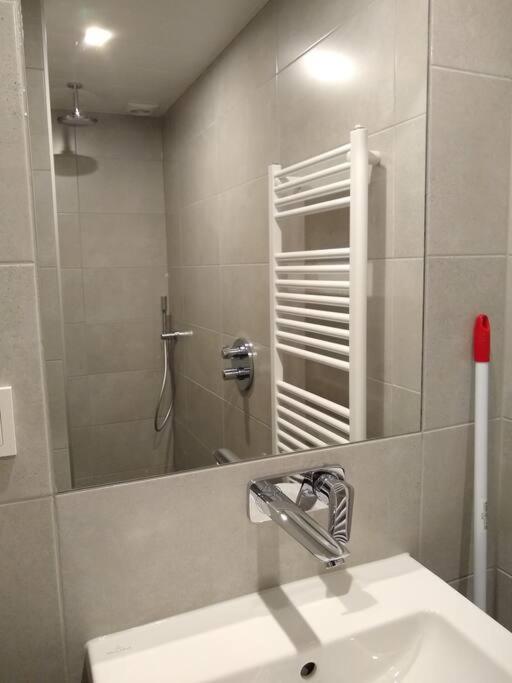 Zuidstraat 105,2 Apartment เวชต์คาเปลเล ภายนอก รูปภาพ